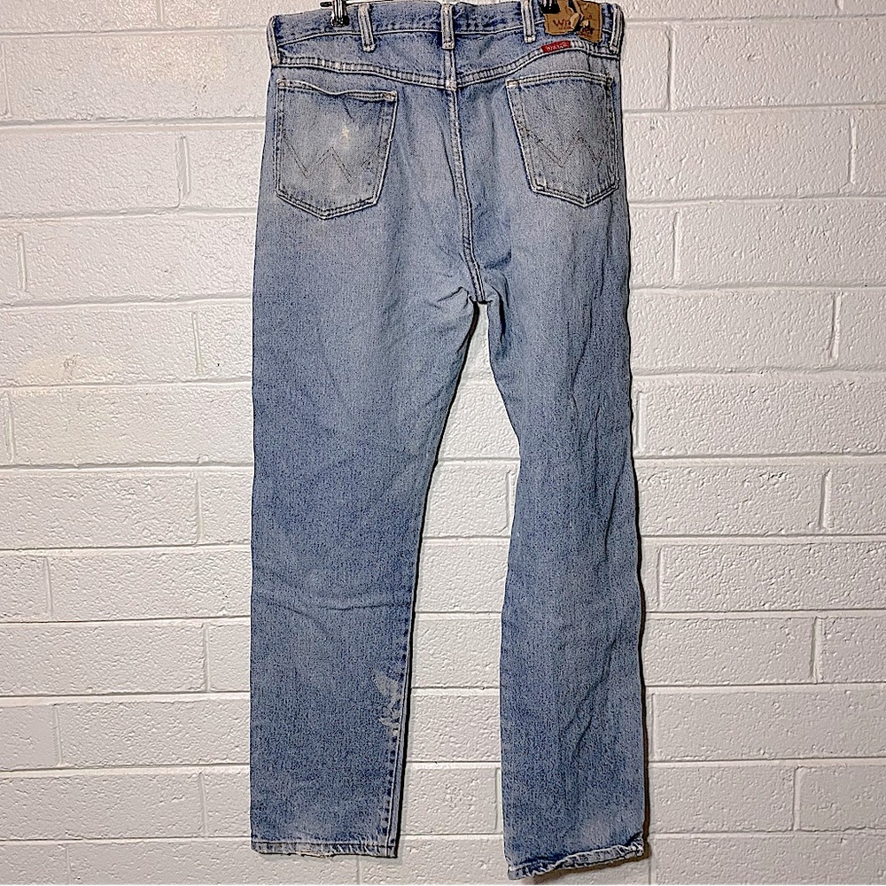 VTG Mid 90’s Wrangler Jeans Made in USA Measure 34x31 (Tag 36x32) Worn Weathered